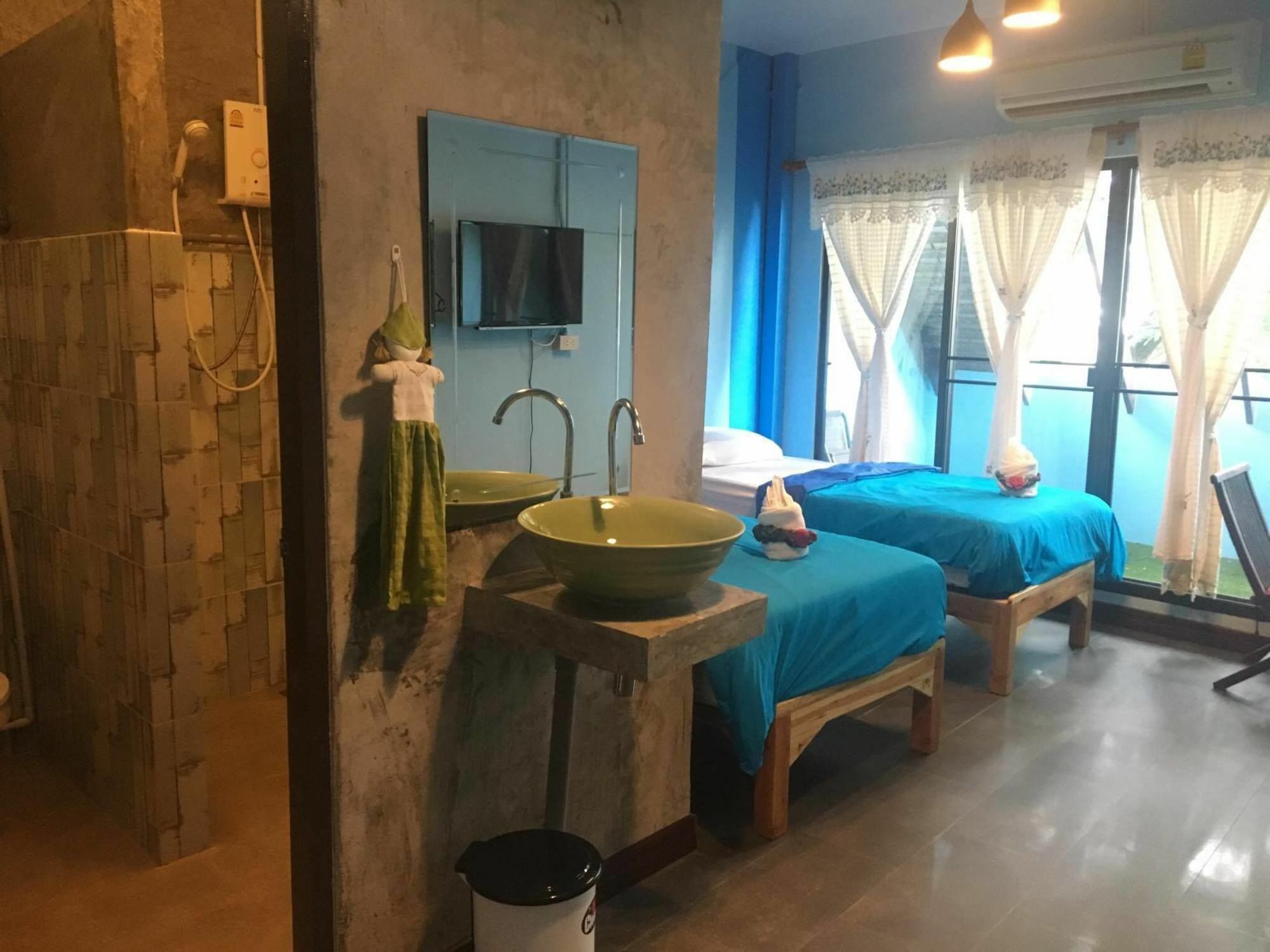 At Phra Sing Retro Hotel Чиангмай Екстериор снимка
